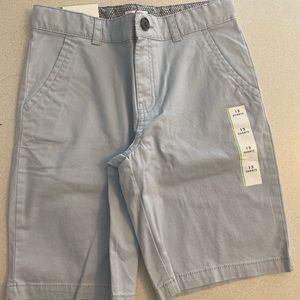 Cat &Jack boys Flat front gray short